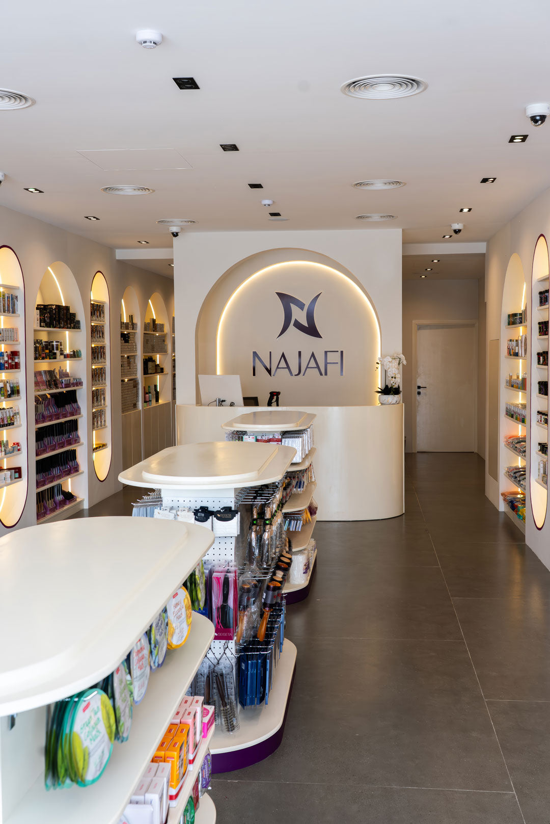 <p><em><strong>Expansion to Oman, First International Branch</strong></em></p><p>Najafi Cosmetics opens its first branch outside the UAE in Muscat, Oman, marking a major milestone in regional growth and bringing our products closer to an expanding GCC customer base.</p>